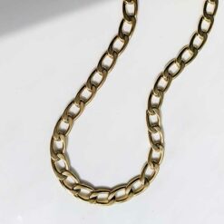 Minimalist Chain