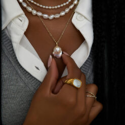 Baroque Pearl Pendant Necklace