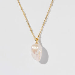 Baroque Pearl Pendant Necklace