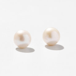 Natural Pearl Stud Earrings Natural Pearl Stud Earrings